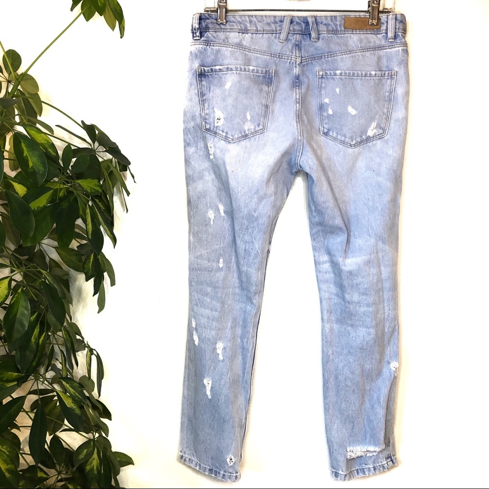 ZARA High Rise Boyfriend Ripped Jeans - Picture 4 of 4